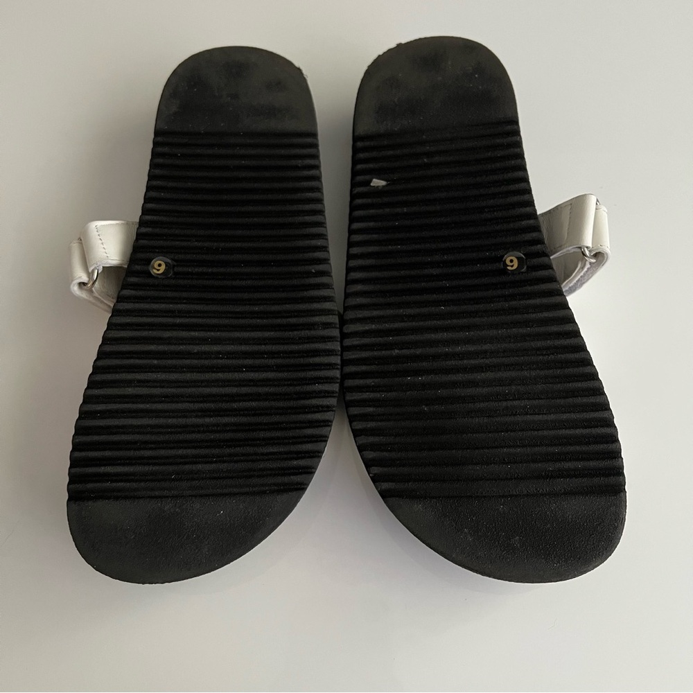 Steve Madden mayven sandals, black and white, size 6 - Picture 2 of 6